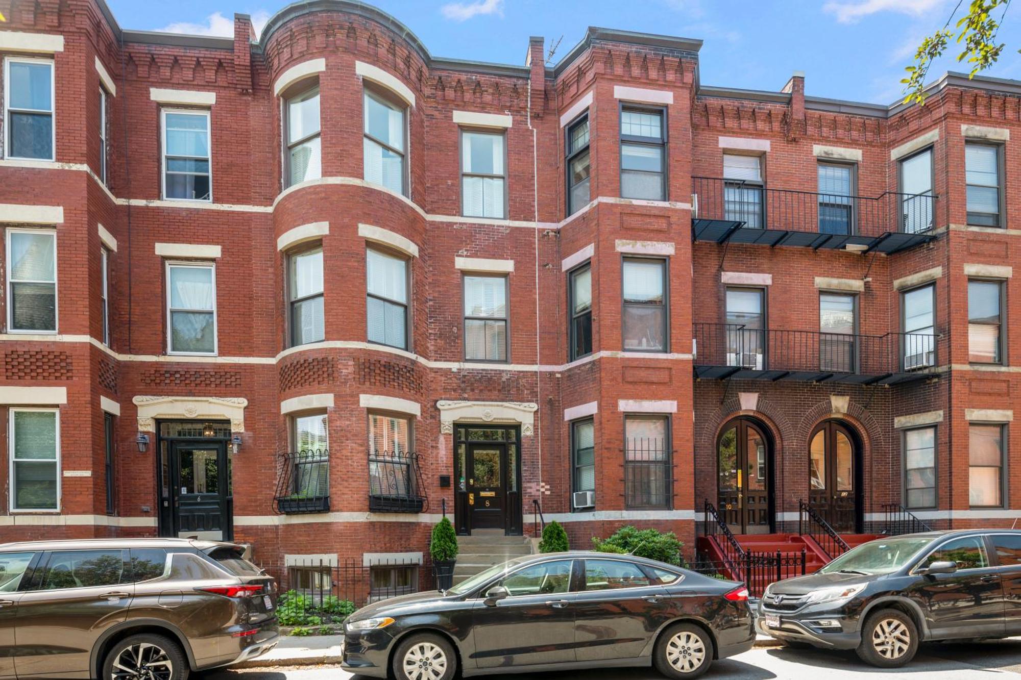 Brownstone Townhouse In Fenway Apartment Boston Bagian luar foto